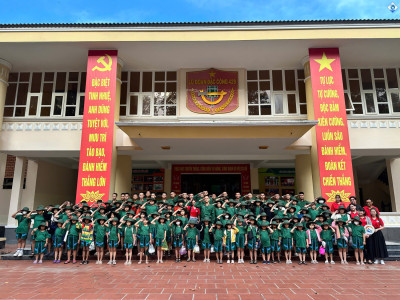 TRƯỜNG TIỂU HỌC AN SƠN TỔ CHỨC HOẠT ĐỘNG TRẢI NGHIỆM “MỘT NGÀY EM TẬP LÀM CHIẾN SĨ” TẠI LỮ ĐOÀN ĐẶC CÔNG BỘ 429