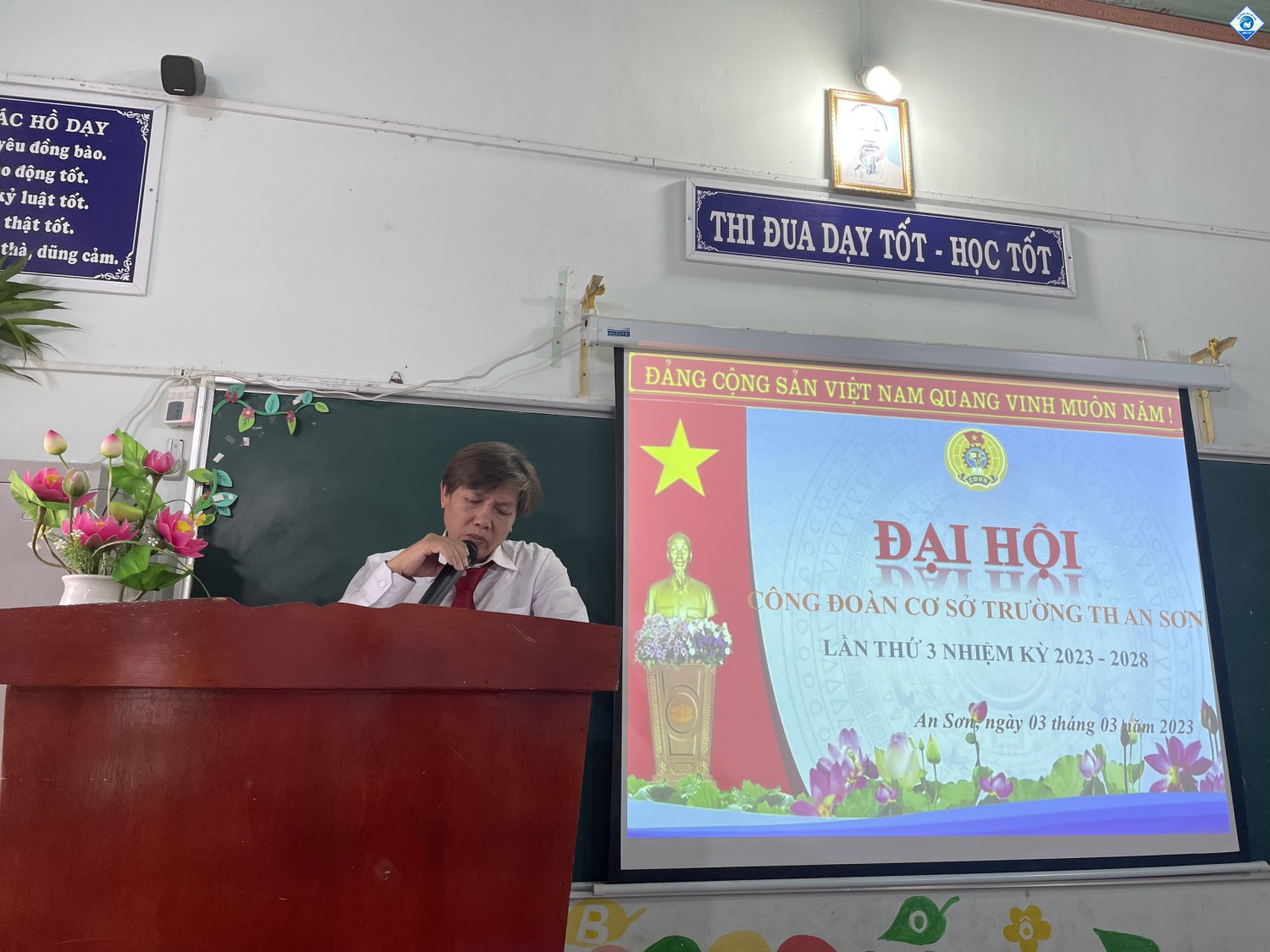 aa8b33041146cc189557